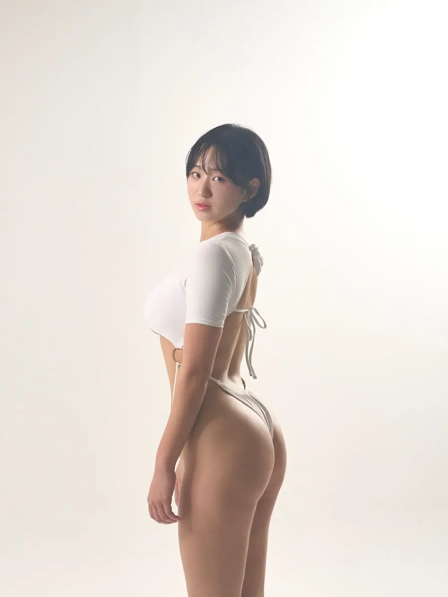 Devi escort in Hong Kong