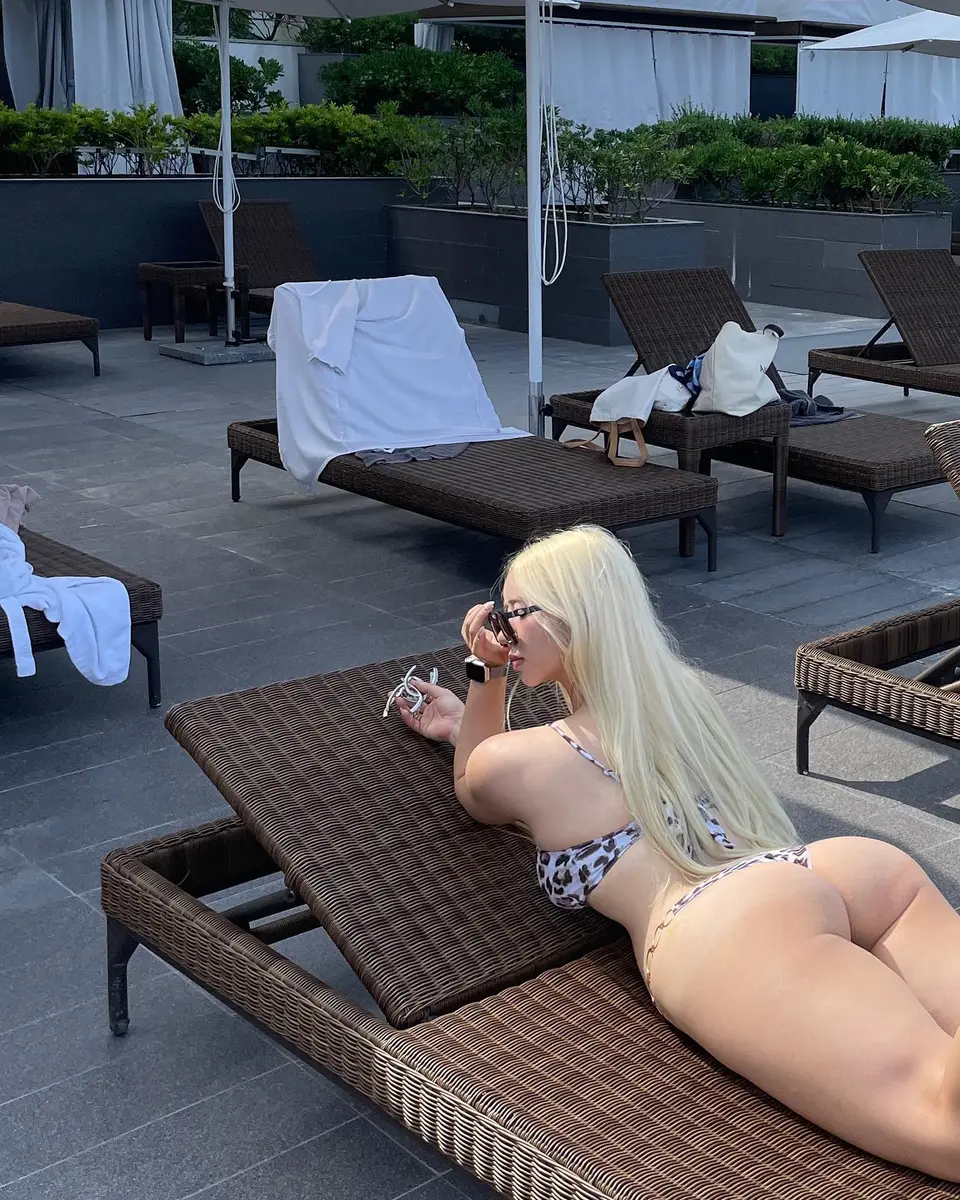 Hana escort in Hong Kong