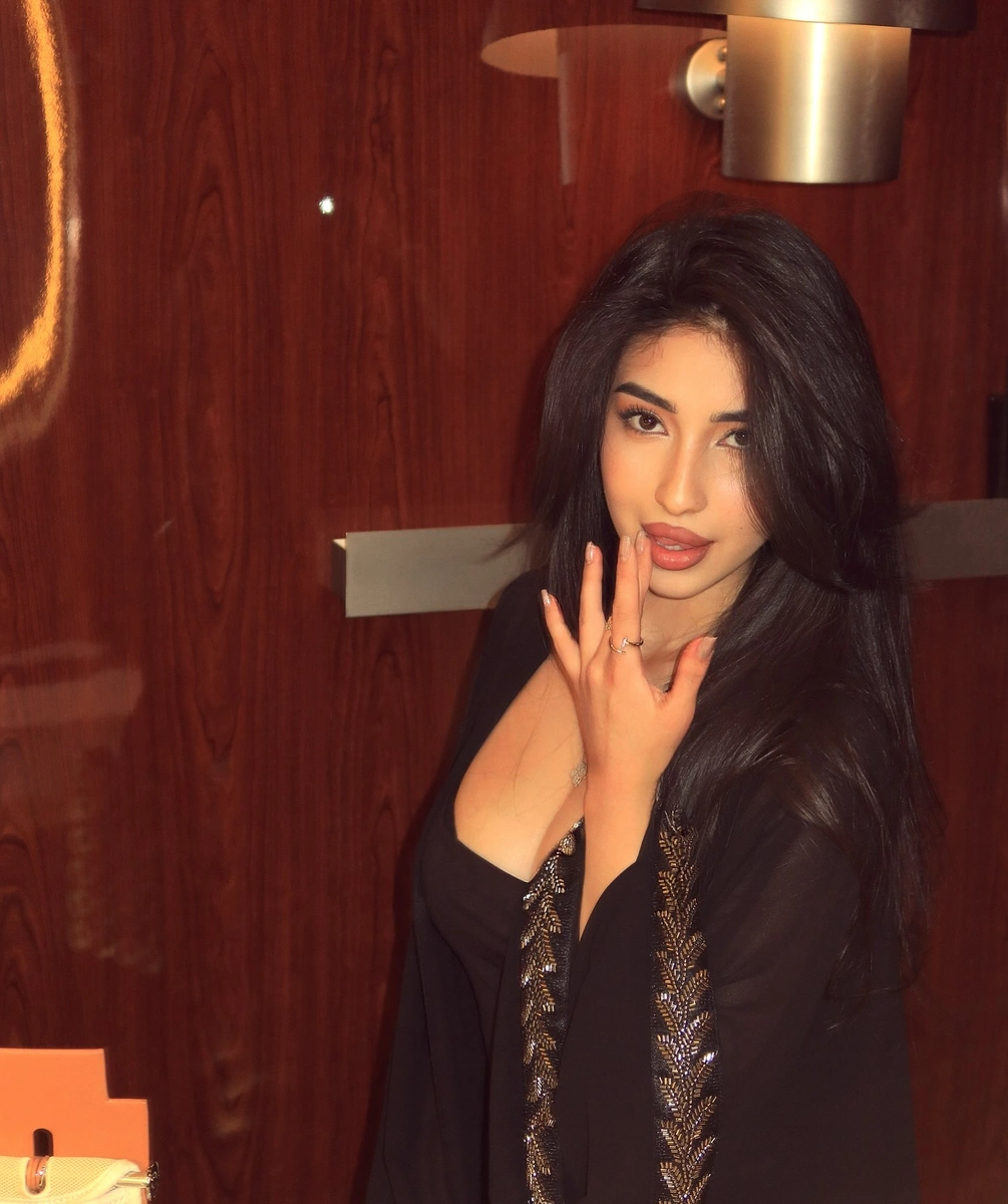 Kamilya escort in Hong Kong