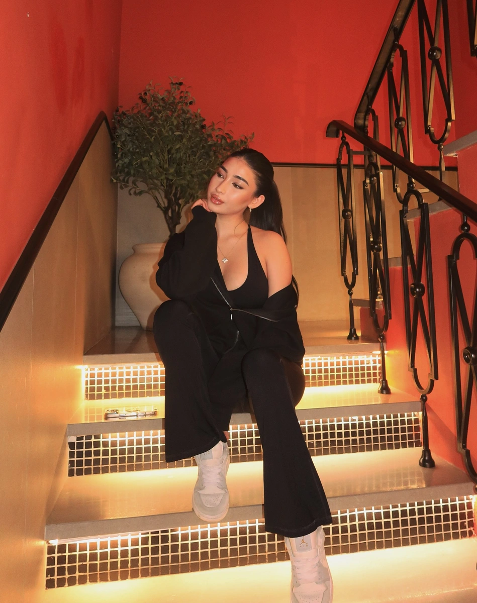 Kamilya escort in Hong Kong