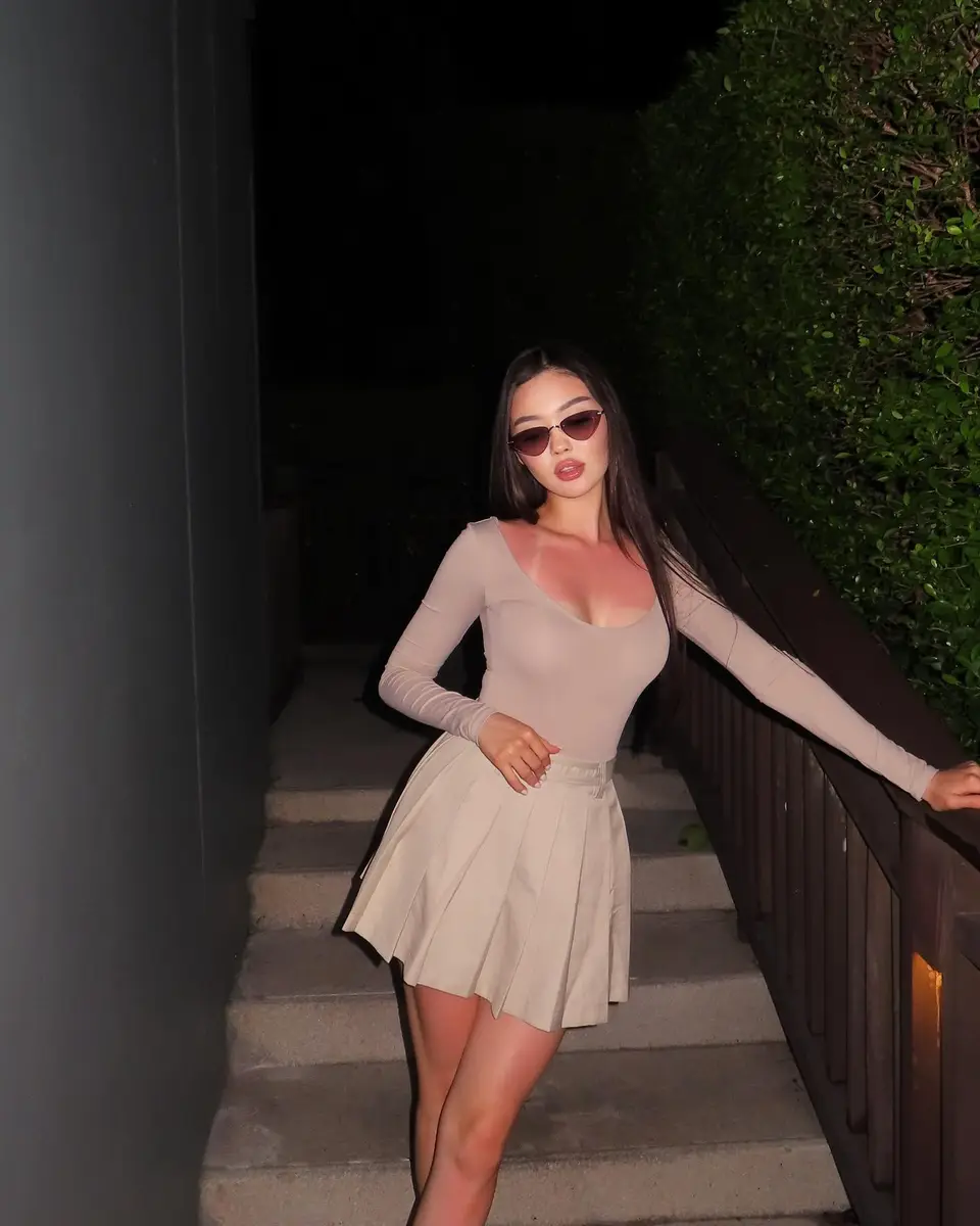 Samal escort in Hong Kong